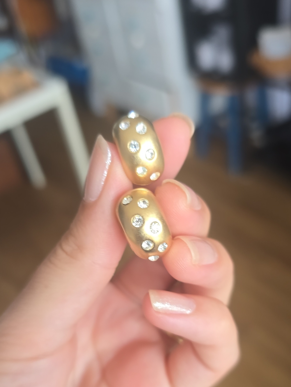 Modern Gold-tone Hoop Clip-on Earrings With Rhinestone Accents